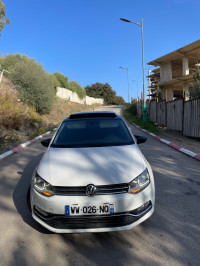 voitures-volkswagen-polo-2015-la-cara-skikda-algerie