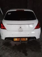 tout-terrain-suv-peugeot-3008-2013-allure-bouira-algerie