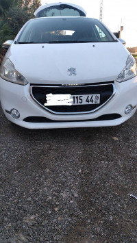 voitures-peugeot-208-2015-active-ain-defla-algerie