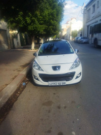 voitures-peugeot-207-2012-bougara-blida-algerie