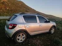 voitures-dacia-sandero-2015-stepway-sedrata-souk-ahras-algerie