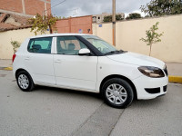 voitures-skoda-fabia-2012-aomar-bouira-algerie