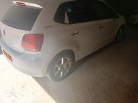 voitures-volkswagen-polo-2010-team-ouled-fadel-batna-algerie