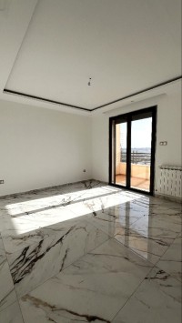 شقة-بيع-4-غرف-الجزائر-شراقة