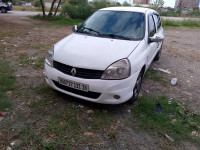 voitures-renault-clio-campus-2011-jijel-algerie