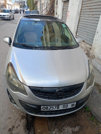 voitures-opel-corsa-2013-belouizdad-alger-algerie