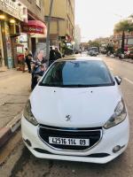 citadine-peugeot-208-2014-allure-blida-algerie