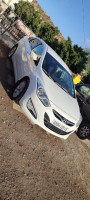 berline-hyundai-i40-2015-prestige-mecheria-naama-algerie