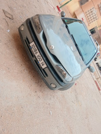 voitures-renault-laguna-1-2000-ain-kermes-tiaret-algerie