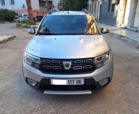 سيارات-dacia-sandero-2017-stepway-بجاية-الجزائر