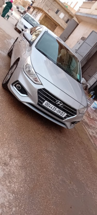 voitures-hyundai-accent-rb-4-portes-2019-gl-laghouat-algerie