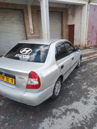 voitures-hyundai-accent-2003-gle-bouira-algerie