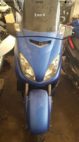 motos-scooters-yamaha-xmax-phase-1-2011-oran-algerie