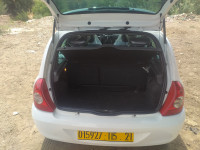 voitures-renault-clio-campus-2015-azzaba-skikda-algerie