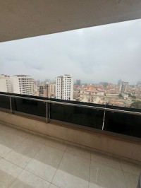 شقة-كراء-3-غرف-وهران-الجزائر