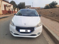 citadine-peugeot-208-2015-allure-sour-el-ghouzlane-bouira-algerie