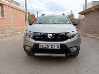 voitures-dacia-sandero-2023-stepway-extreme-bensekrane-tlemcen-algerie