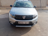 voitures-dacia-sandero-2023-stepway-bensekrane-tlemcen-algerie