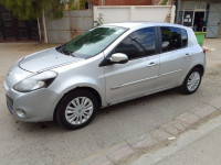 voitures-renault-clio-3-2009-baraki-alger-algerie