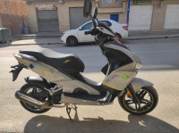 motos-et-scooters-vms-driver-silver-edition-2020-saharidj-bouira-algerie