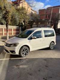 voitures-volkswagen-caddy-2017-cup-setif-algerie