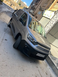 voitures-fiat-doblo-2023-italie-setif-algerie