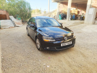 voitures-volkswagen-passat-jetta-2014-arris-batna-algerie