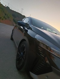 سيارات-renault-clio-5-2024-esprit-alpine-أولاد-يعيش-البليدة-الجزائر