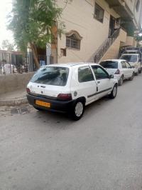 سيارات-renault-clio-1-1998-بوفاريك-البليدة-الجزائر