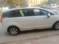 voitures-peugeot-5008-2011-allure-oued-tlelat-oran-algerie