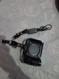 sony a 7 mark 4 neuf clik 11k avec Smallrig 