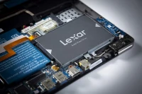 SSD LEXAR 512G
