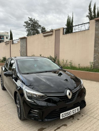 voitures-renault-clio-5-2023-alger-centre-algerie