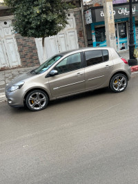 voitures-renault-clio-3-2011-night-and-day-ain-arnat-setif-algerie