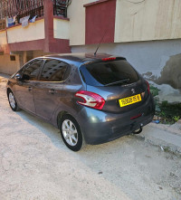 voitures-peugeot-208-2015-active-facelift-bab-ezzouar-alger-algerie