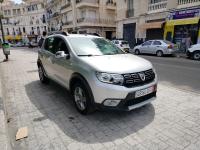 سيارات-dacia-sandero-2018-stepway-الجزائر-وسط