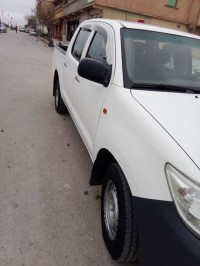 voitures-toyota-hilux-2016-legend-dc-4x2-ouled-si-slimane-batna-algerie