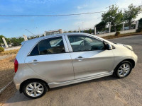 voitures-kia-picanto-2014-pop-algerie