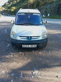 voitures-peugeot-partner-2009-origin-bejaia-algerie