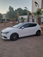 voitures-seat-leon-2018-beats-sidi-bel-abbes-algerie