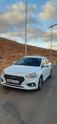 voitures-hyundai-accent-rb-4-portes-2019-gl-metlilli-ghardaia-algerie