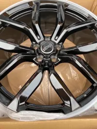 Jante alliage SVR ranger Rover 22pouce 