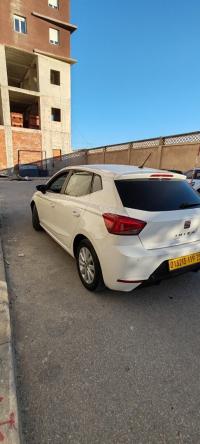 سيارات-seat-ibiza-2019-style-عنابة-الجزائر