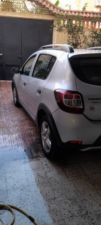 voitures-dacia-sandero-2015-stepway-khraissia-alger-algerie