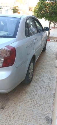 سيارات-chevrolet-optra-4-portes-2008-غرداية-الجزائر
