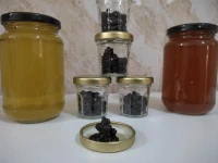 بيع العسل الطبيعي وخلطات الطبيعية