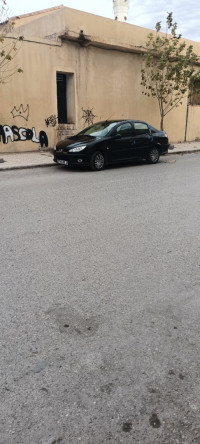 voitures-peugeot-206-sedan-2007-khenchela-algerie