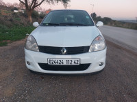 voitures-renault-clio-campus-2012-tipaza-algerie