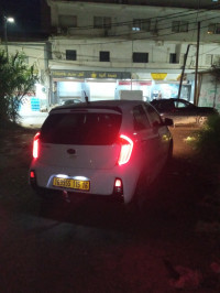 voitures-kia-picanto-2015-brazilia-bordj-el-kiffan-alger-algerie