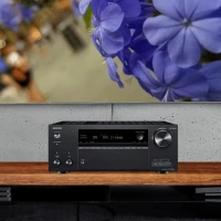 Onkyo TX-NR686 165 W/canal Amplis home-cinéma Dolby Atmos DTS-X HDR Dolby Vision  Wifi bluetooth 